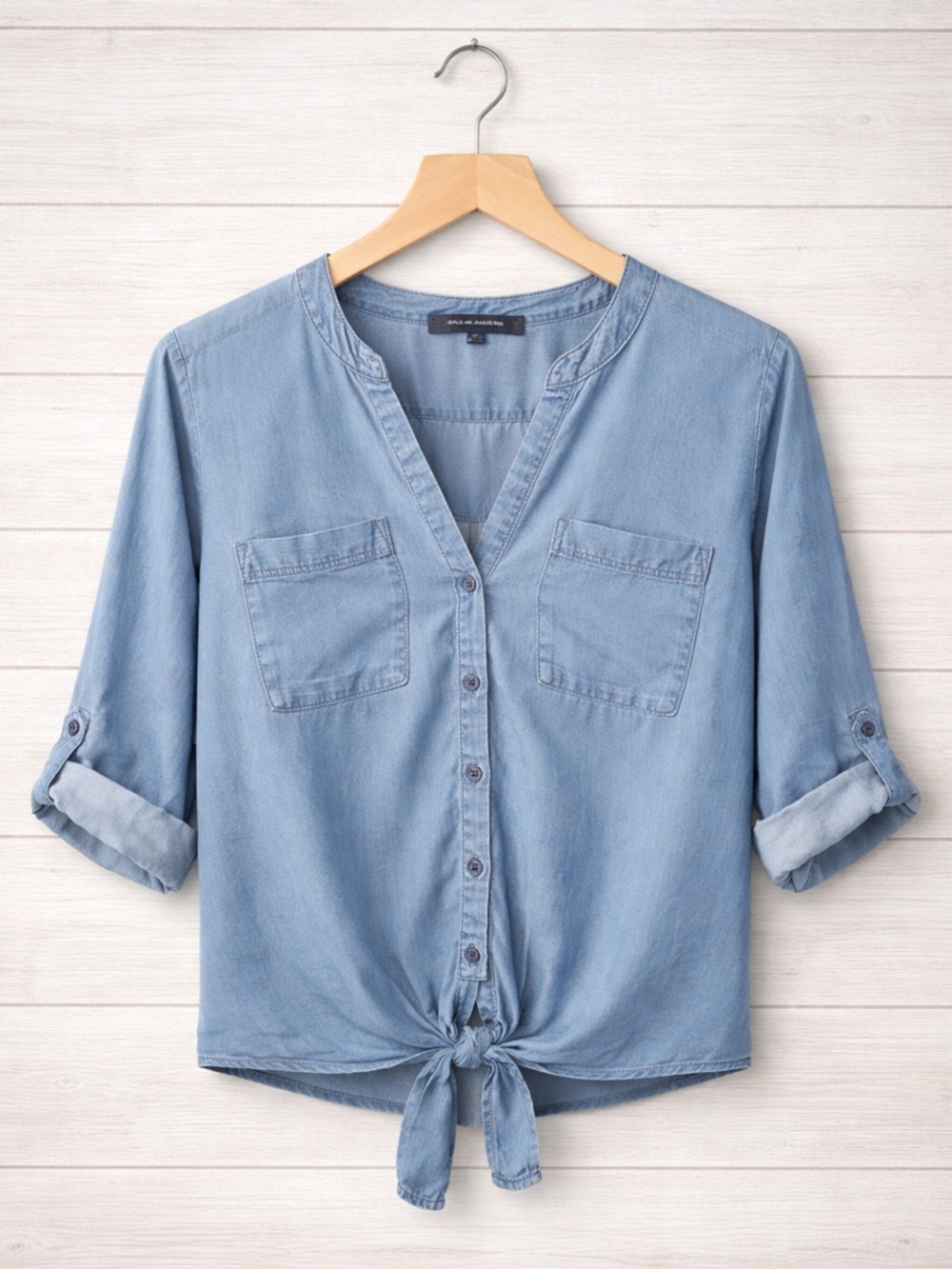 Alex & Parker Light Blue Chambray Tie-Front Women's Button Shirt (210)